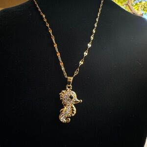 Seahorse rhinestones necklace